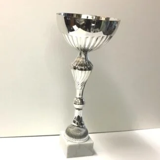 Okrušen pokal višina 33 cm outlet (okrušen podstavek)